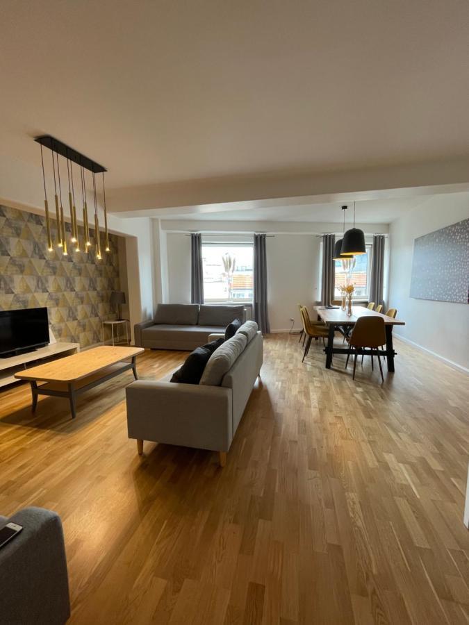 Boutique Apartments - Old Town 120M2 - Private Underground Parking - Wroclaw Ngoại thất bức ảnh